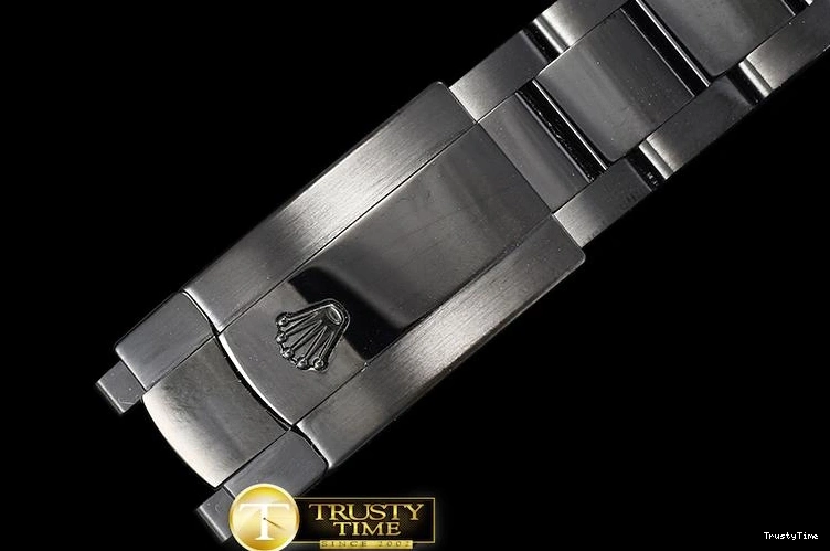 0730 ROLMIL023 – Milgauss Bold 995